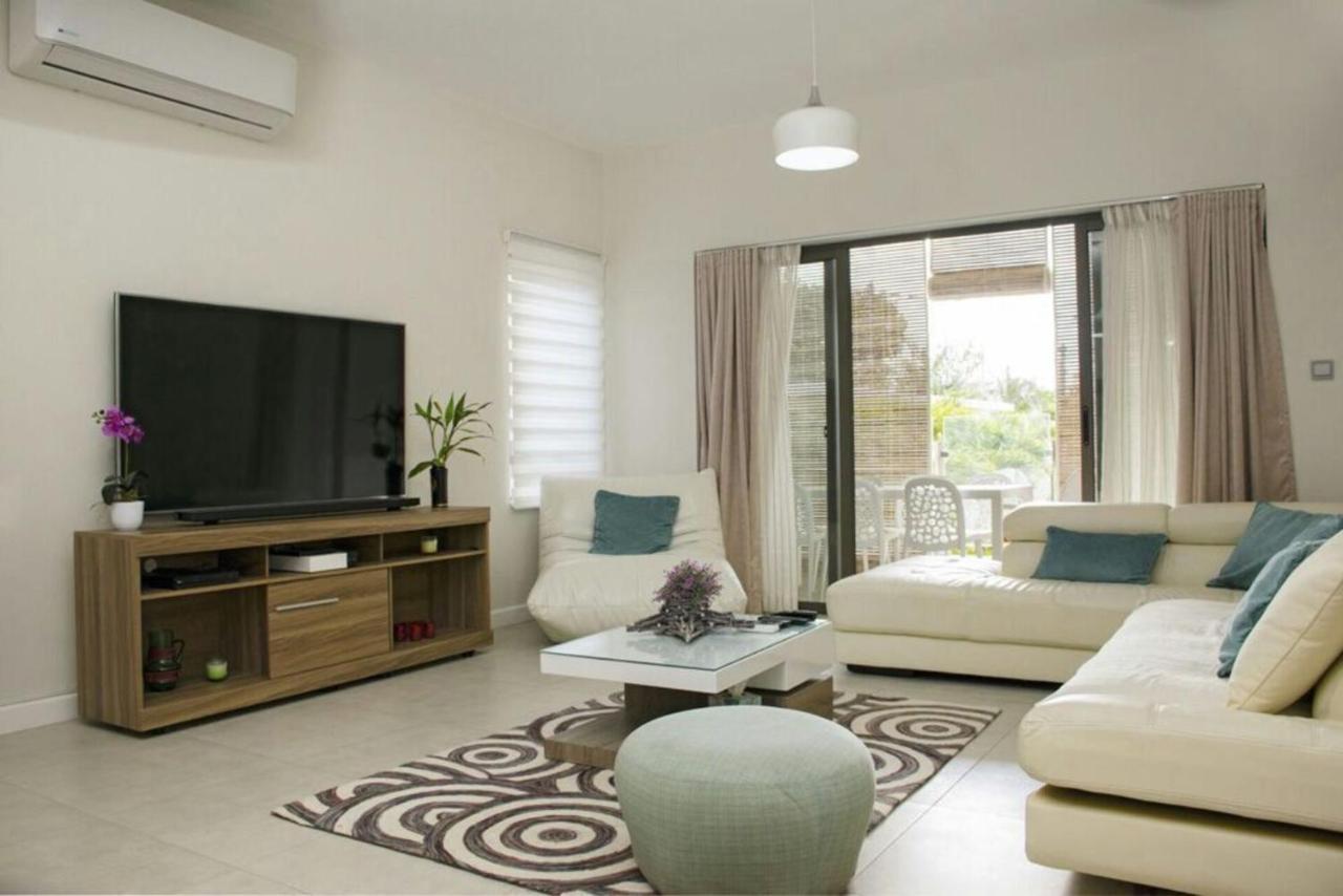 Luxury Modern 2-Bed Apartment Pereybere Grand Baie Exterior foto